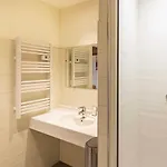 Du Lac, Sure Collection By Western 3*