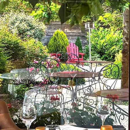 Du Lac, Sure Collection By Western Mesnil-Saint-Père