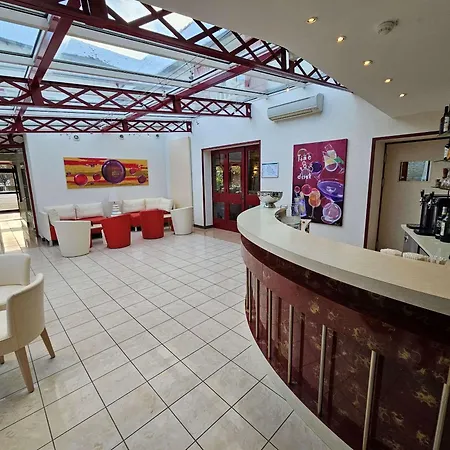 Du Lac, Sure Collection By Western