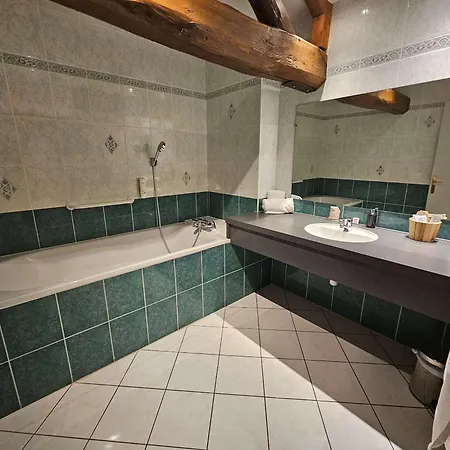 Du Lac, Sure Collection By Western 3*