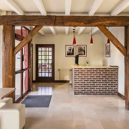 ホテル Du Lac, Sure Collection By Western 3*