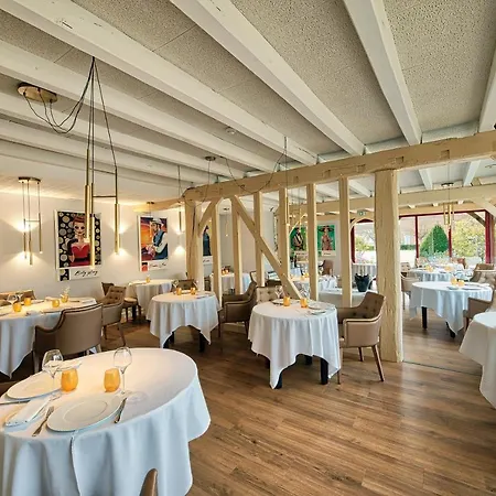 Du Lac, Sure Collection By Western 3*